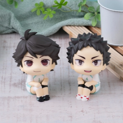[Backorder] Lookup Toru Oikawa & Hajime Iwaizumi Uniform Ver. (with gift) Hero Figure Fairy tale