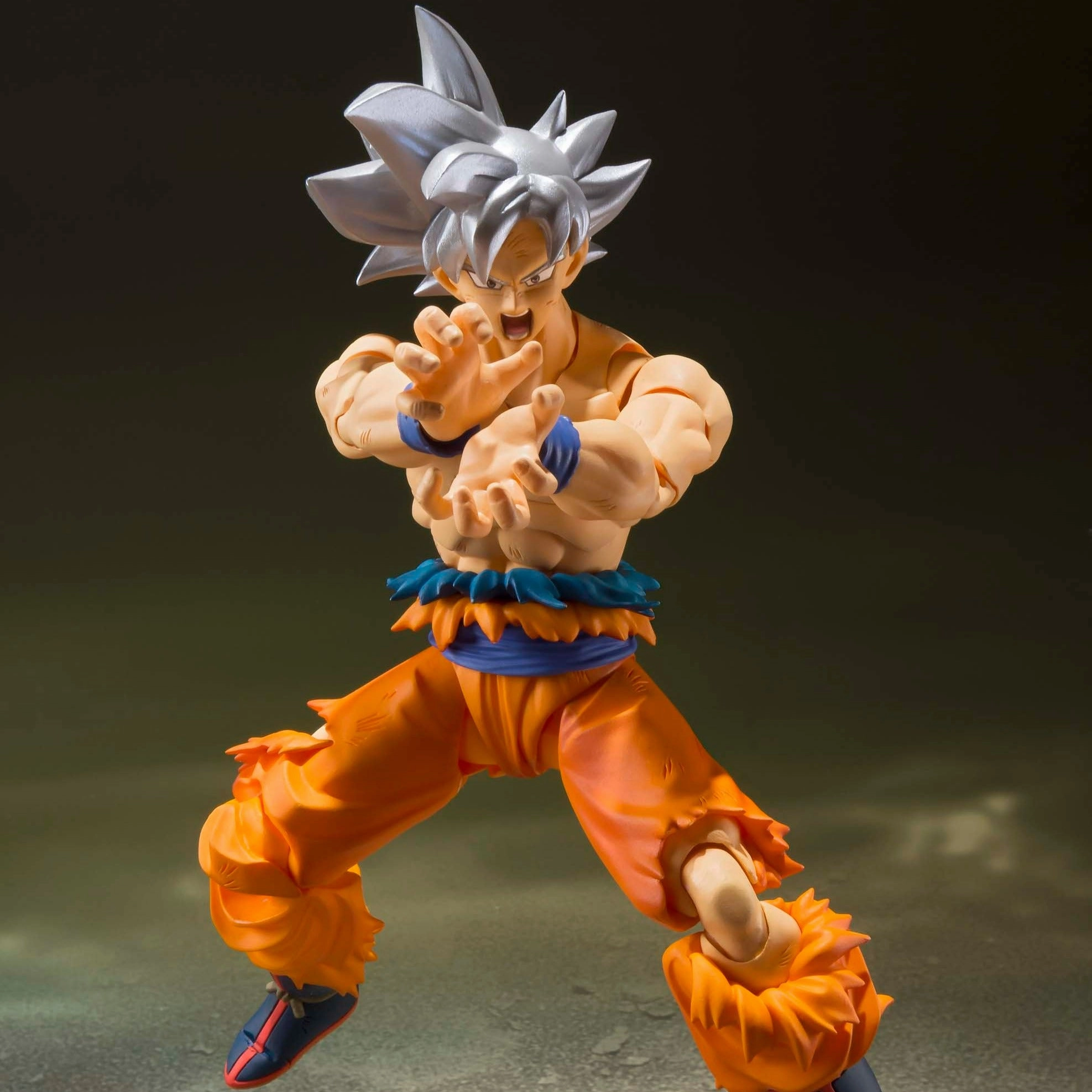 Character Piece (Reissue) SON GOKU ULTRA INSTINCT "DRAGON BALL Z" S.H.Figuarts