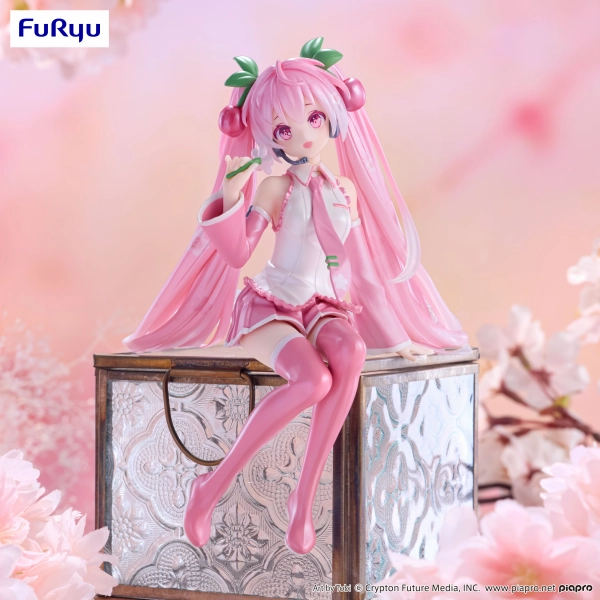 Hatsune Miku Noodle Stopper Figure Sakura Miku 2024 Pearl Color Ver. Fall Decor