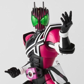 Bandai Tamashii Nations S.H.Figuarts Kamen Rider Decade Neodecadriver Version Superhero Statue