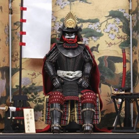 Coomodel CM-SE041 Black Cattail Armor of Oda Nobunaga (Legendary Version) VR Experience Desk Decor