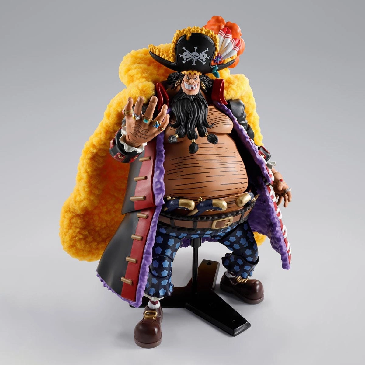 Marshall.D.Teach - Four Emperors - "One Piece" S.H.Figuarts Superhero Display Year Round