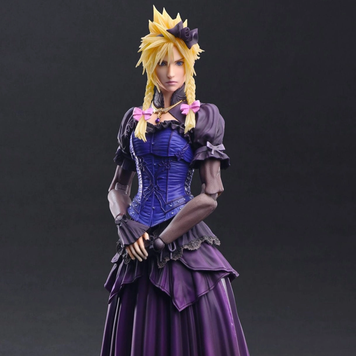 Final Fantasy VII Remake PLAY ARTS KAI Cloud Strife Dress Ver. Nursery Decor