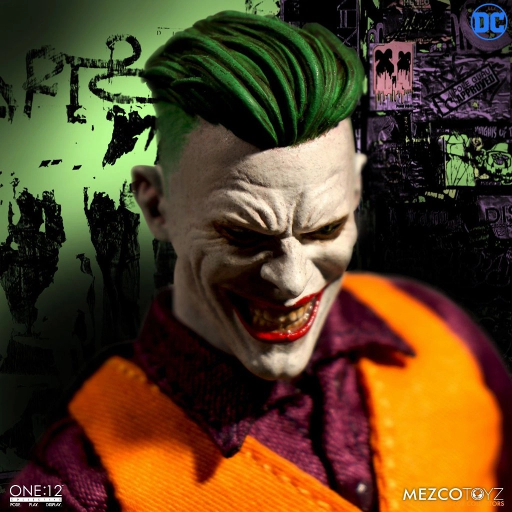Mezco One:12 DC Comics The Joker Clown Prince of Crime Articulated Model Limited Hobby