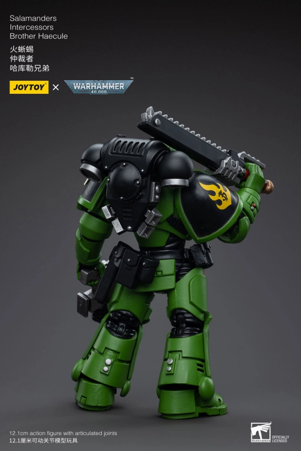 Steampunk Design Modernist Sculpture WARHAMMER 40K Salamanders Intercessors Brother Haecule