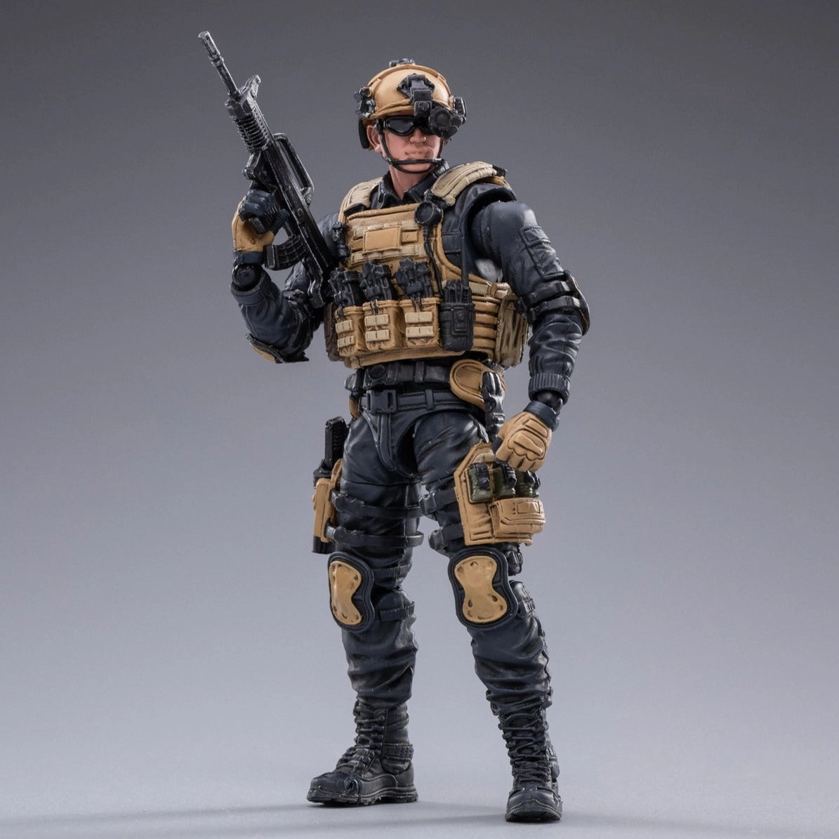 Whole Series JOY TOY PEOPLES ARMED POLICE (ASSAULTER) 1/18 FIGURE