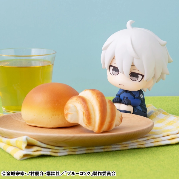 Display Case High Quality Lookup Yoichi Isagi & Seishiro Nagi Japanese National Player Match Ver. (with gift)