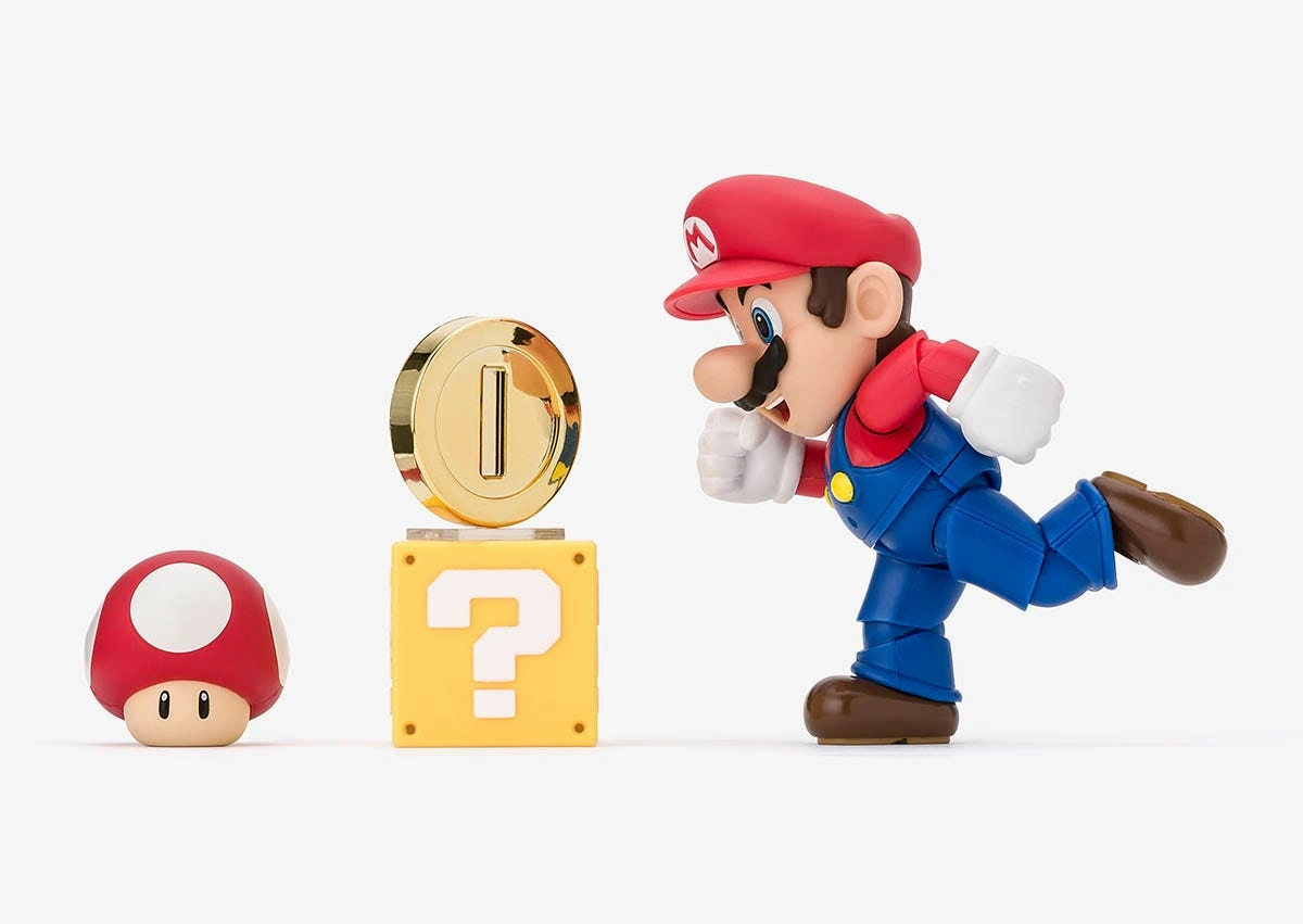 Mario "Super Mario" S.H.Figuarts Collectible Product