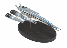 Pirate Model Dark Horse Comics Mass Effect Alliance Normandy SR-2 Replica