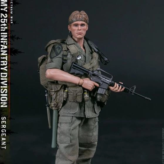 DAMTOYS PES005 1/12 ARMY 25th Infantry Division Private Sergeant Battle Reenactment