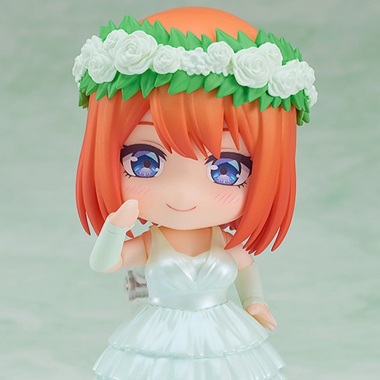 Nendoroid No.2405 Yotsuba Nakano: Wedding Dress Ver. Garden Ornament