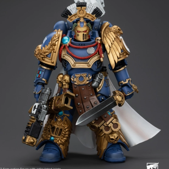 Gaming Showcase Fan Favorite [Backorder] WARHAMMER Ultramarines Legion Praetor with Power Sword and Volkite Serpenta