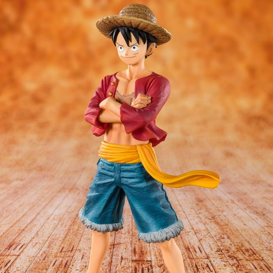 Straw Hat Luffy "One Piece" FiguartsZero Bedroom Accent