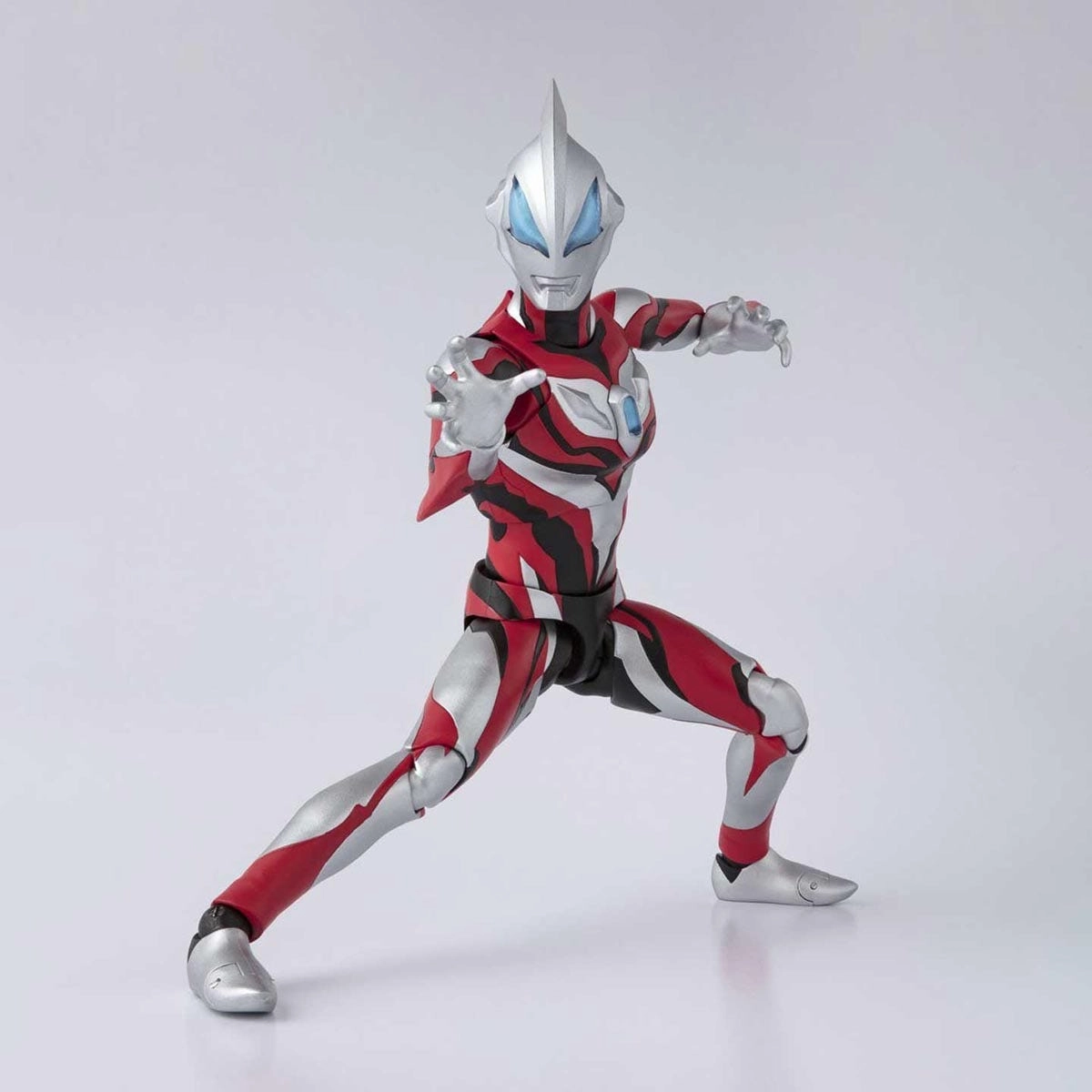 Ultraman Geed Primitive "Ultraman Geed" S.H.Figuarts Gift Bundle Miniature Collectible