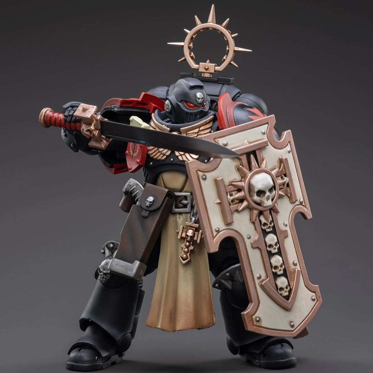 Viking Statue Fantasy Merchandise WARHAMMER 40K Primaris Black Templars Bladeguard Veteran