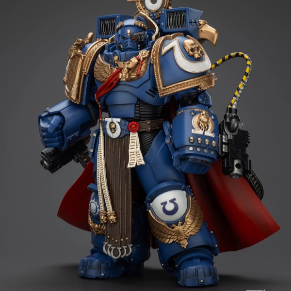 WARHAMMER Ultramarines Marneus Calgar Chapter Master with MKX Gravis Armour and Gauntlets of Ultramar Vintage Collectible Loyal Customer